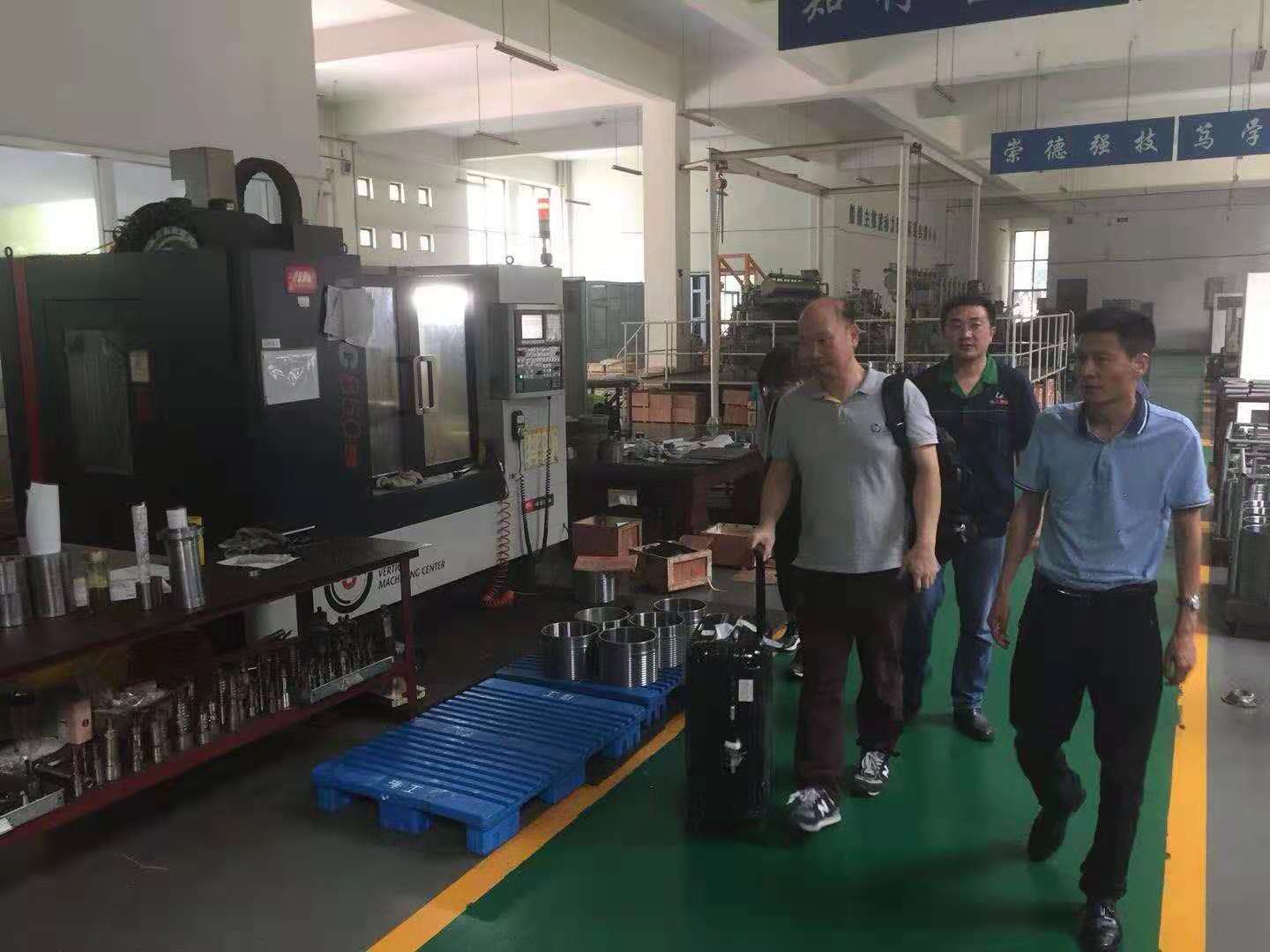 韩国客户来公司参观洽谈